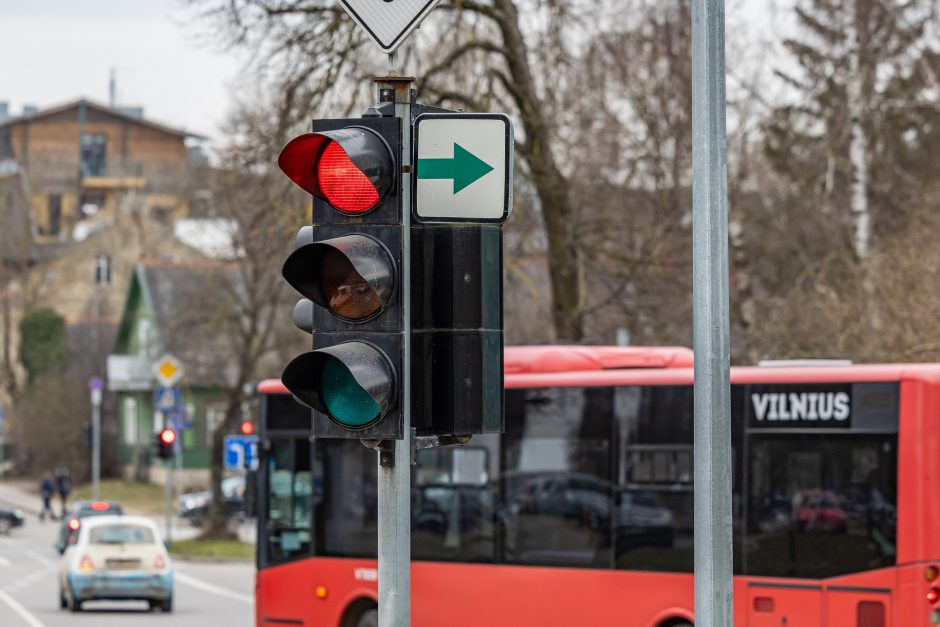 Penkiolikoje Vilniaus sankryžų bus grąžintos žaliosios rodyklės