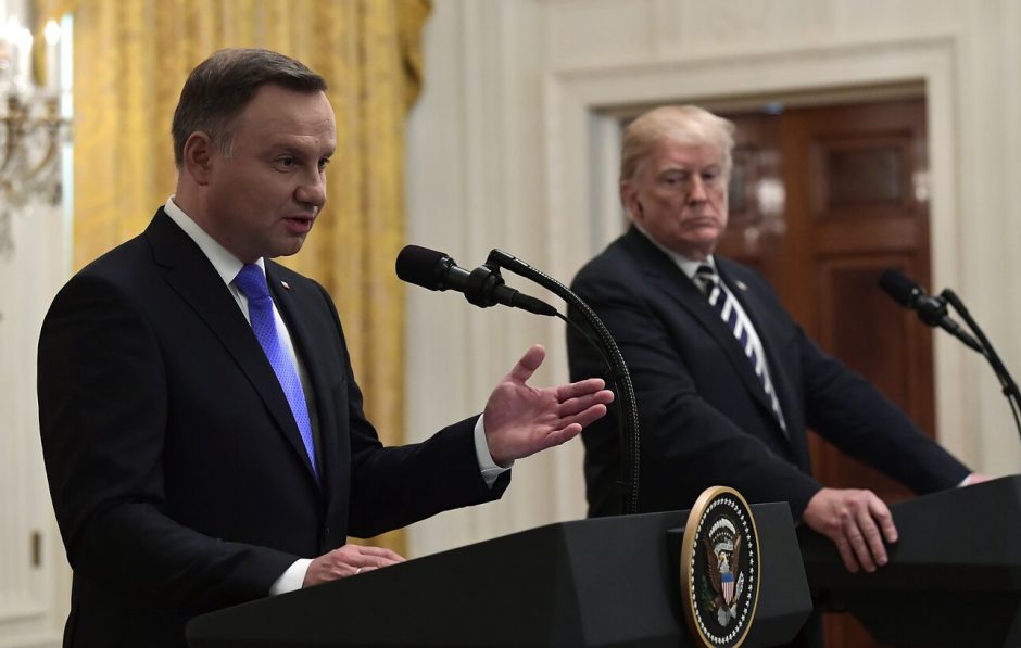 JAV prezidentas gali rugsėjį vėl apsilankyti Lenkijoje