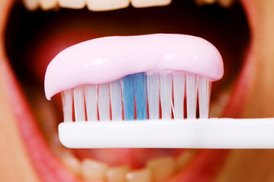 Koks cukrus naudingas jūsų dantims?