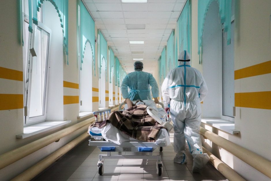 Rusijoje – beveik per 11,5 tūkst. naujų COVID-19 atvejų, 191 žmogus mirė