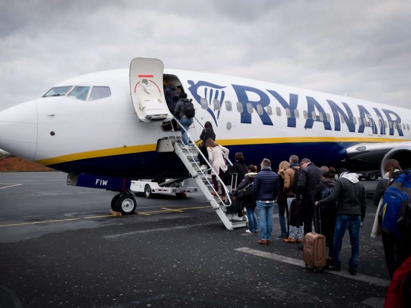 Naujas „Ryanair“ maršrutas: skraidins emigrantų populiaria kryptimi