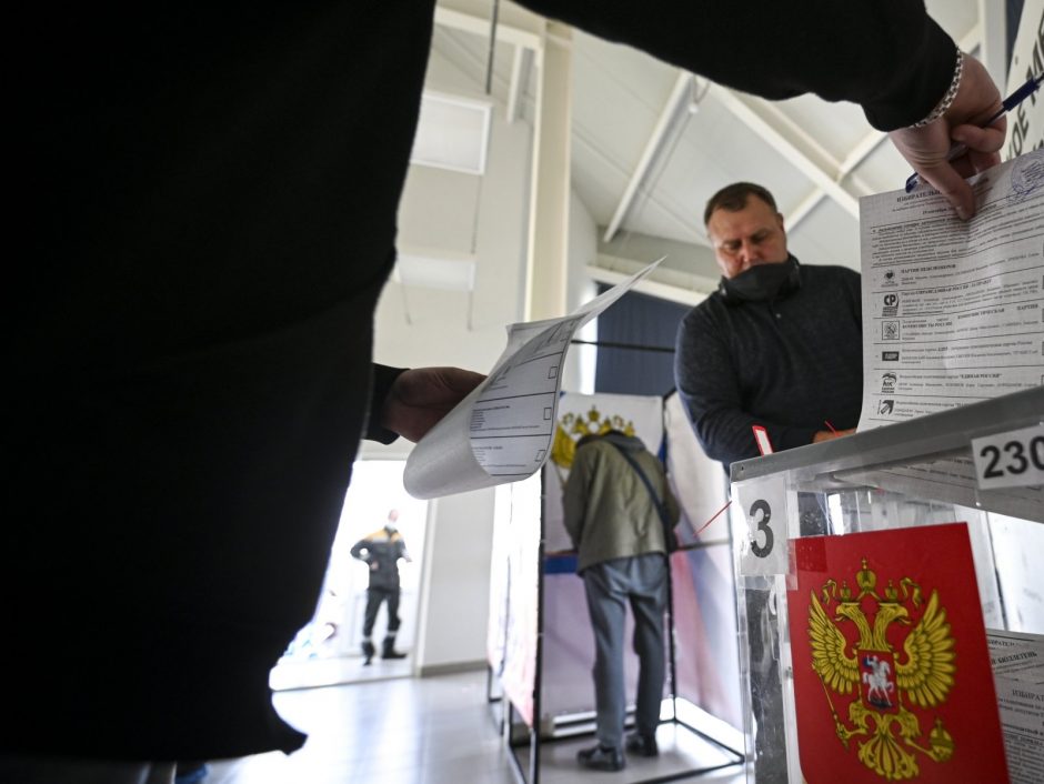Tarp kandidatų Rusijos rinkimuose – kaliniai, naujokai, „reikalų gadintojai“