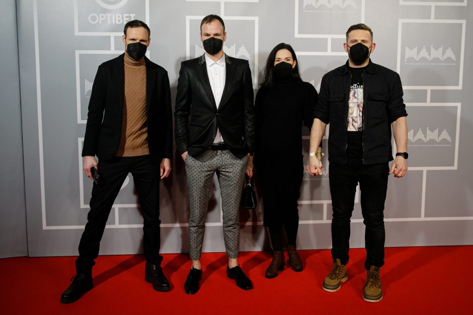 M.A.M.A. apdovanojimai: ant raudonojo kilimo – ryškiausios žvaigždės