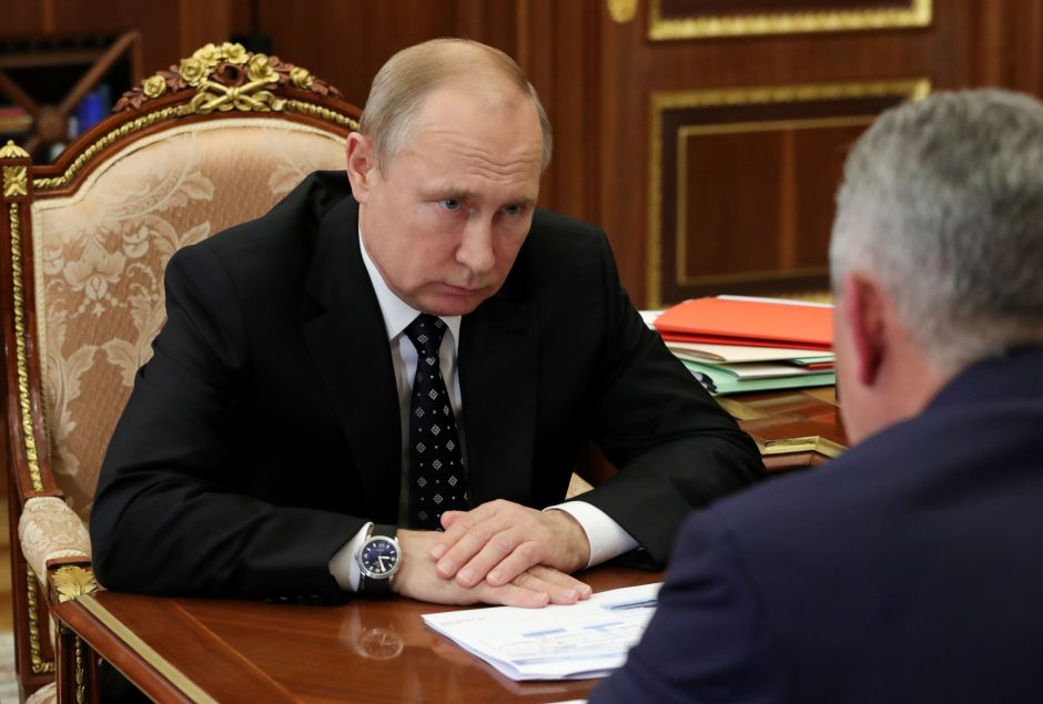 V. Putinas: Rusija niekada nesikišo į kitų šalių vidaus reikalus