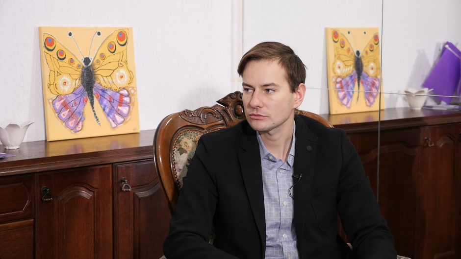 46-erių aktorius D. Petkevičius dar kartą tapo tėvu: kaip išsaugoti vyrišką energiją?