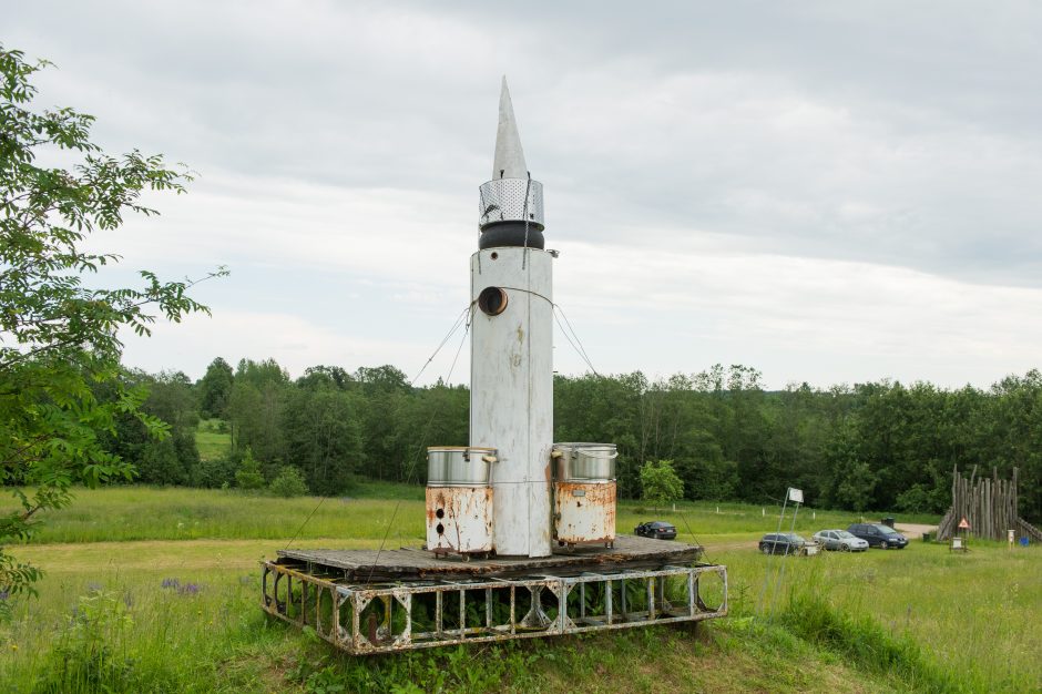 Keistų eksponatų parkas dovanoja nemokamų pramogų