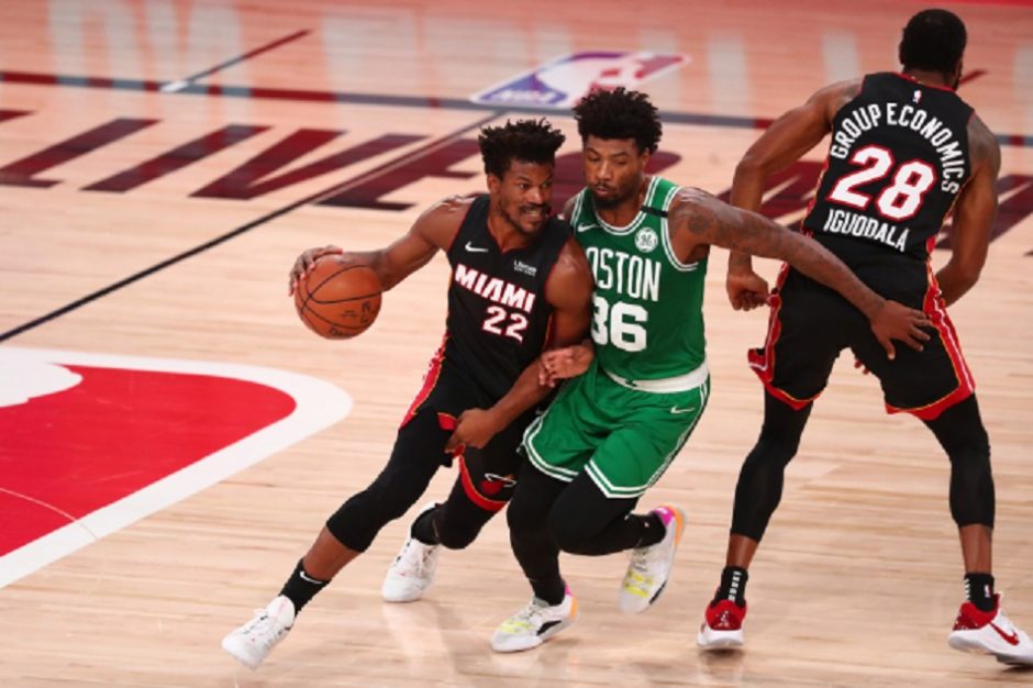 „Celtics“ praganė didžiulę persvarą, bet atkūrė intrigą Rytų konferencijos finale