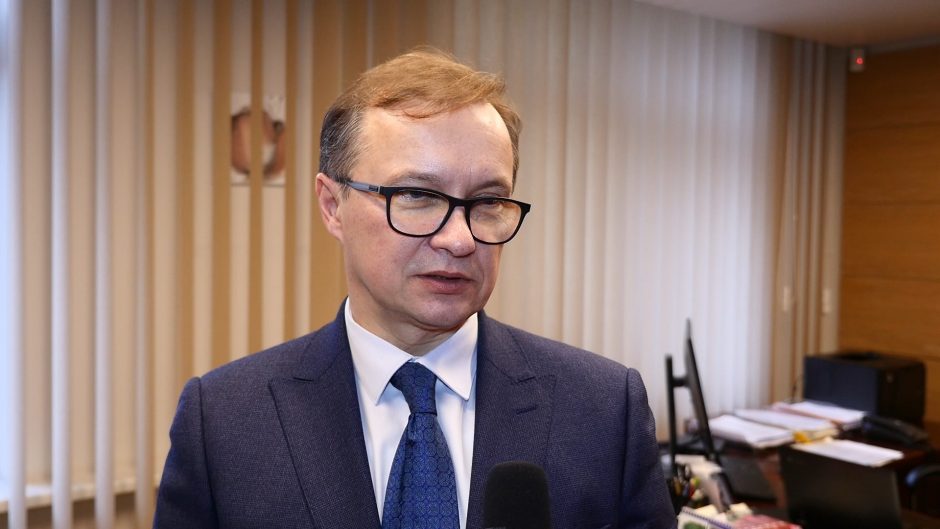 46-erių aktorius D. Petkevičius dar kartą tapo tėvu: kaip išsaugoti vyrišką energiją?