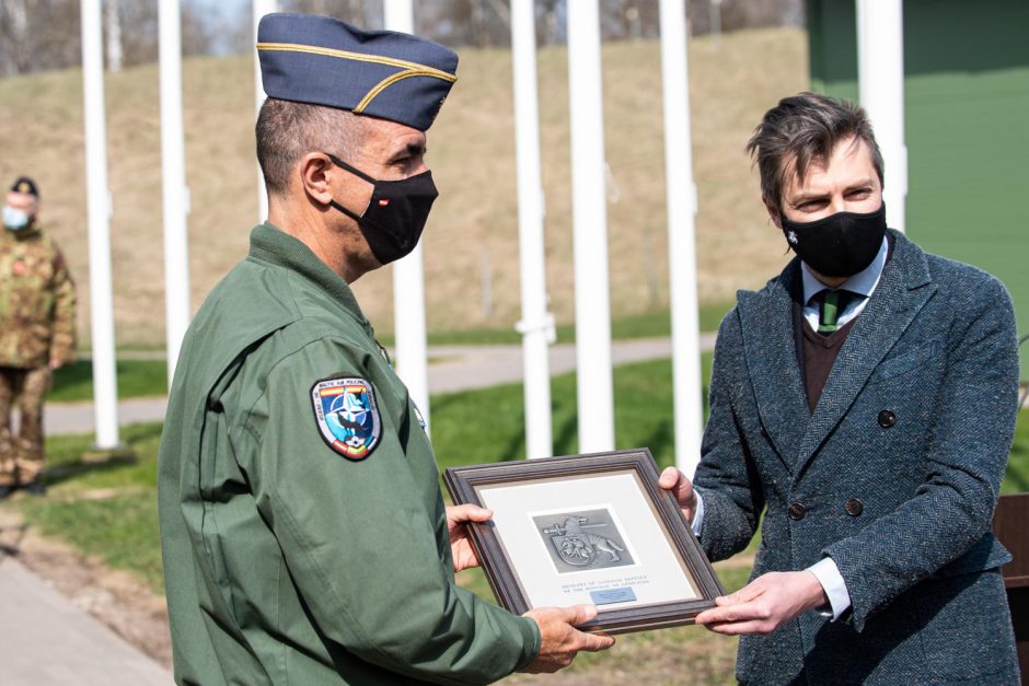 Šiauliuose oficialiai pasikeitė NATO oro policijos misiją atliekančių šalių pajėgos