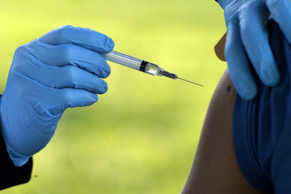 JAV suskiepyta daugiau nei 250 mln. COVID-19 vakcinų dozių