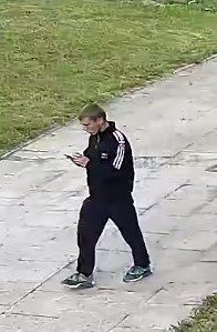 Alytaus policija prašo pagalbos: ieškomas vaizdo kameromis užfiksuotas vyras
