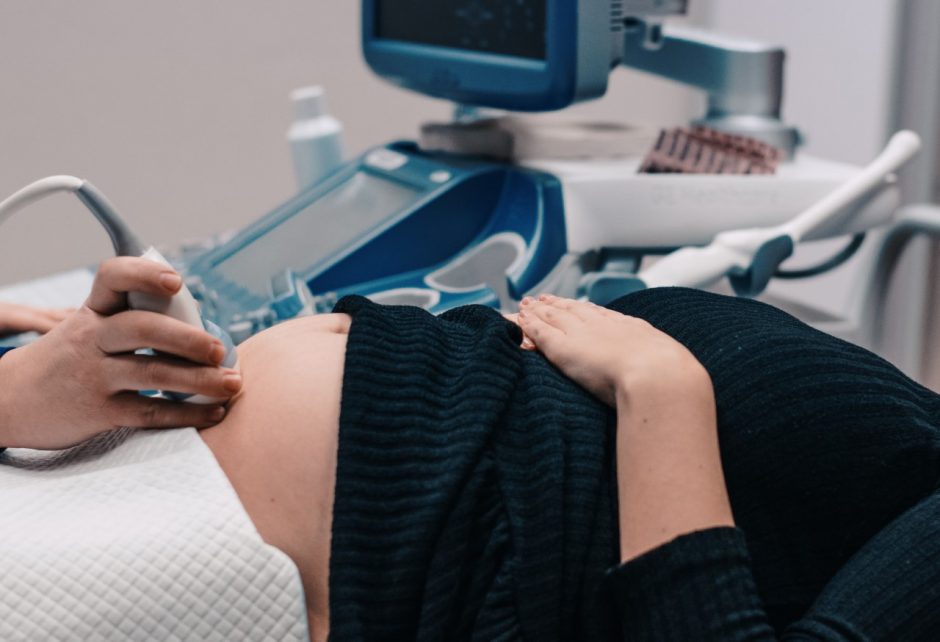 Kauno klinikose – gimdos kaklelio apsiuvimo operacijos: persileidimo galima išvengti 