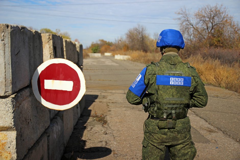 JK ragina Rusiją nebesiųsti į Rytų Ukrainą humanitarinės pagalbos konvojų