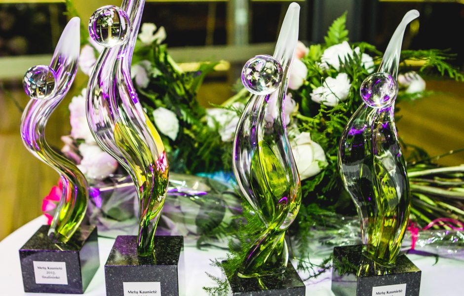 Skelbiame rinkimų „Metų kaunietė 2015“ dalyvių trisdešimtuką