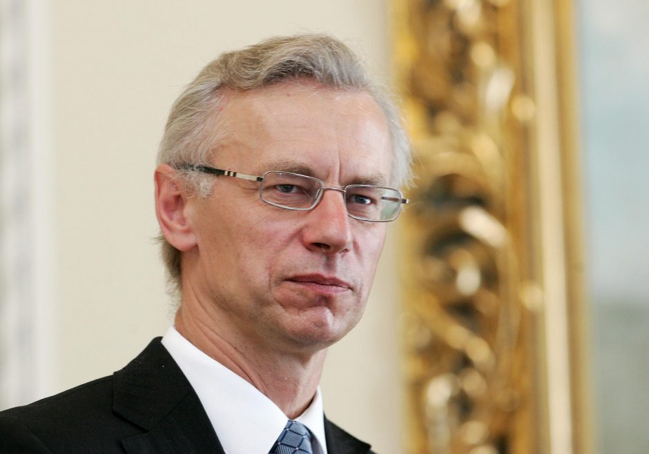Po skandalo atsistatydinęs G. Černiauskas toliau konsultuoja ministrę