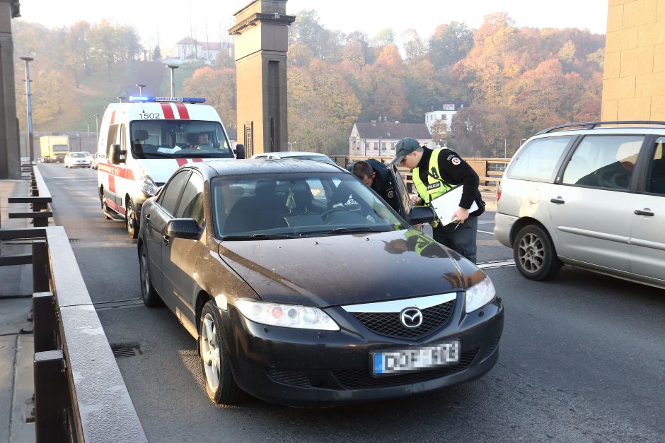 Po Vytauto Didžiojo tiltu rastas vyro kūnas 