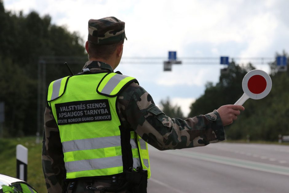 Užsieniečio dokumento klastotėje pareigūnai aptiko gramatinę klaidą