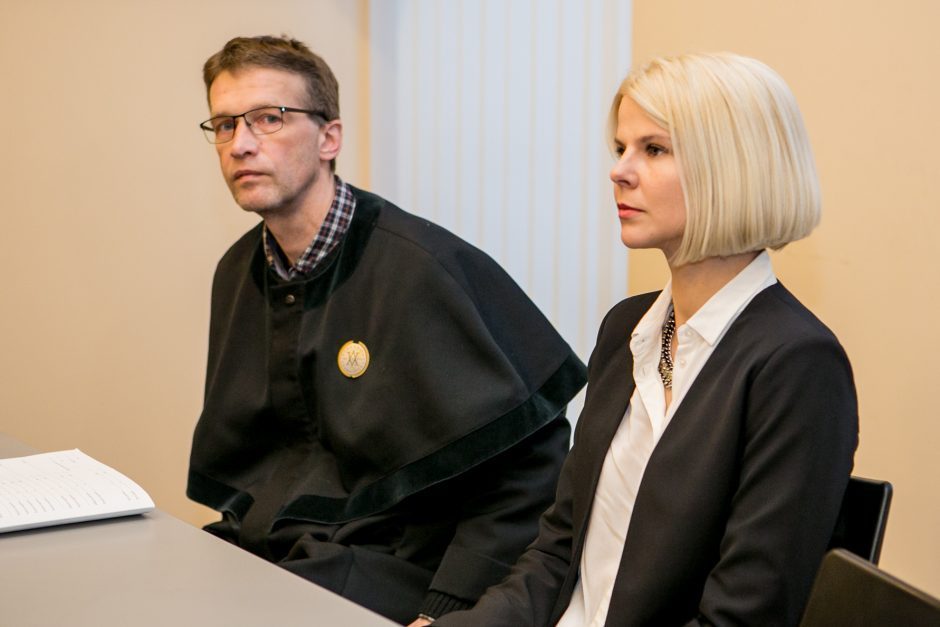 Smurtu prieš vaiką kaltinta E. Geležiūnienė išgirdo teismo verdiktą 