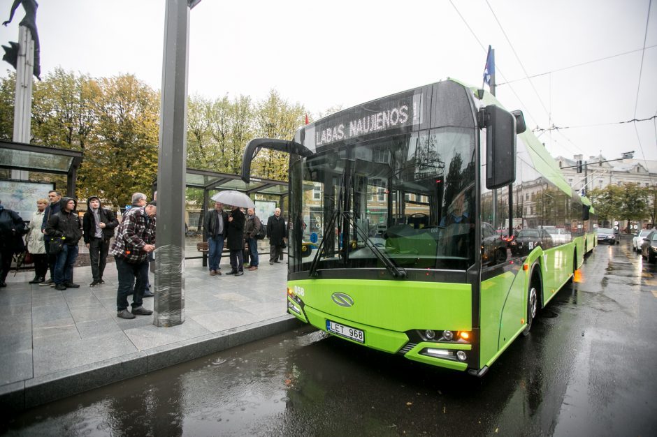 Kaip kauniečiai vertina atsinaujinantį viešąjį transportą?