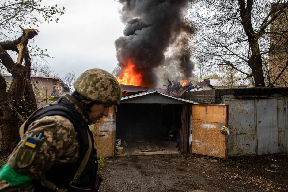 Karas: lemiamą mūšį Donbase ukrainiečiai vadina pragaru, gamykla „Azovstal“ sunaikinta 