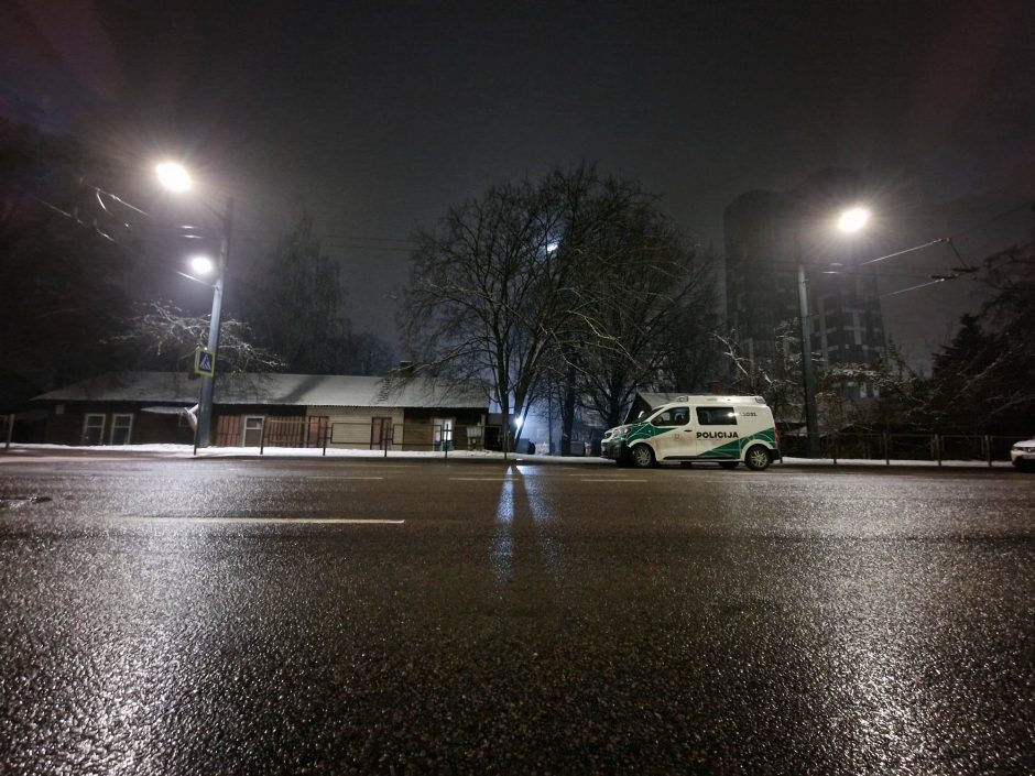 Šančiuose rastas negyvas vyras: ant kūno – smurto žymės