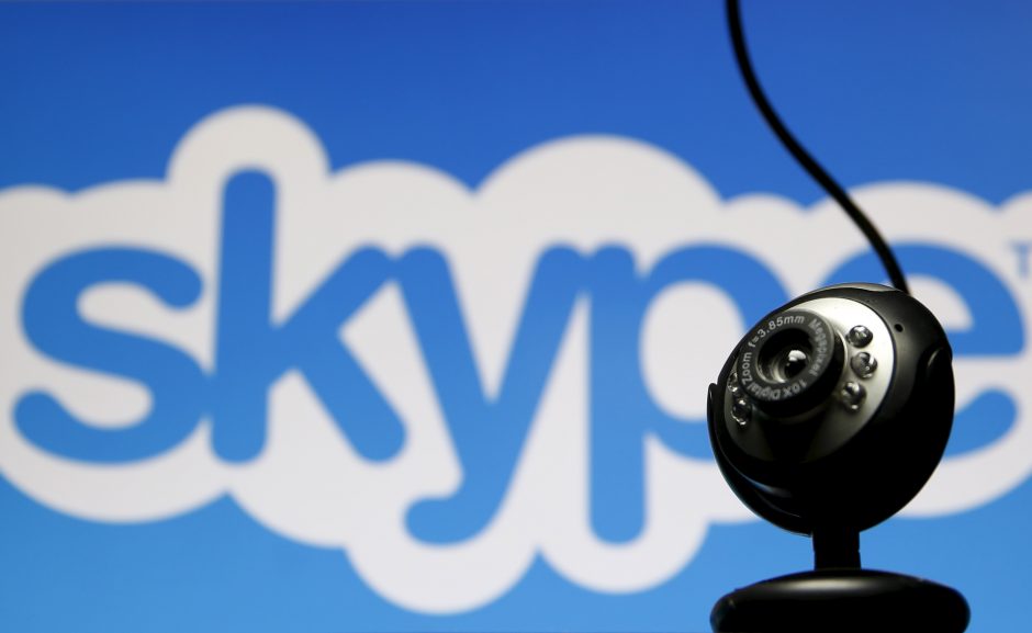 Europos Komisija griežtins „Skype“ ir „WhatsApp“ kontrolę