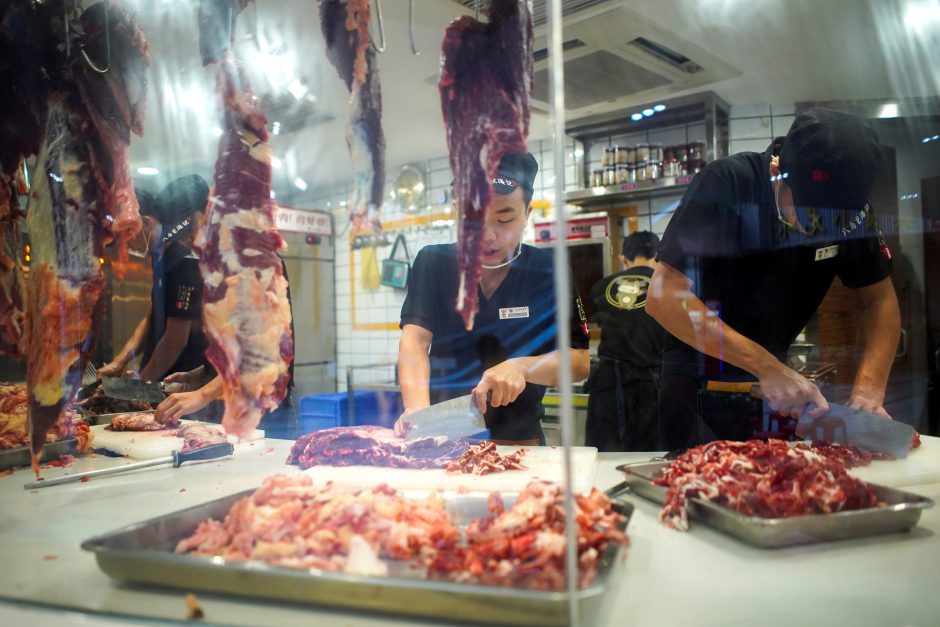 Kinijos Šendženo miestas uždraudė prekybą laukiniais gyvūnais ir jų vartojimą maistui