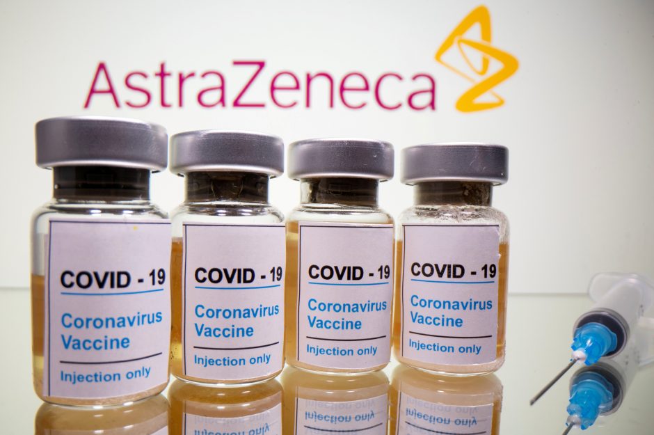 ES: „AstraZeneca“ vakcina sausį tikriausiai dar nebus patvirtinta