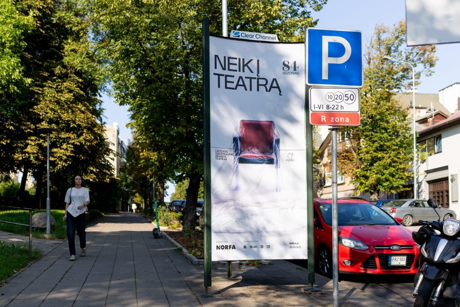 Sako, kad reklama „Neik į teatrą“ – puiki: iš šio nesusipratimo naudos sulauksime visi