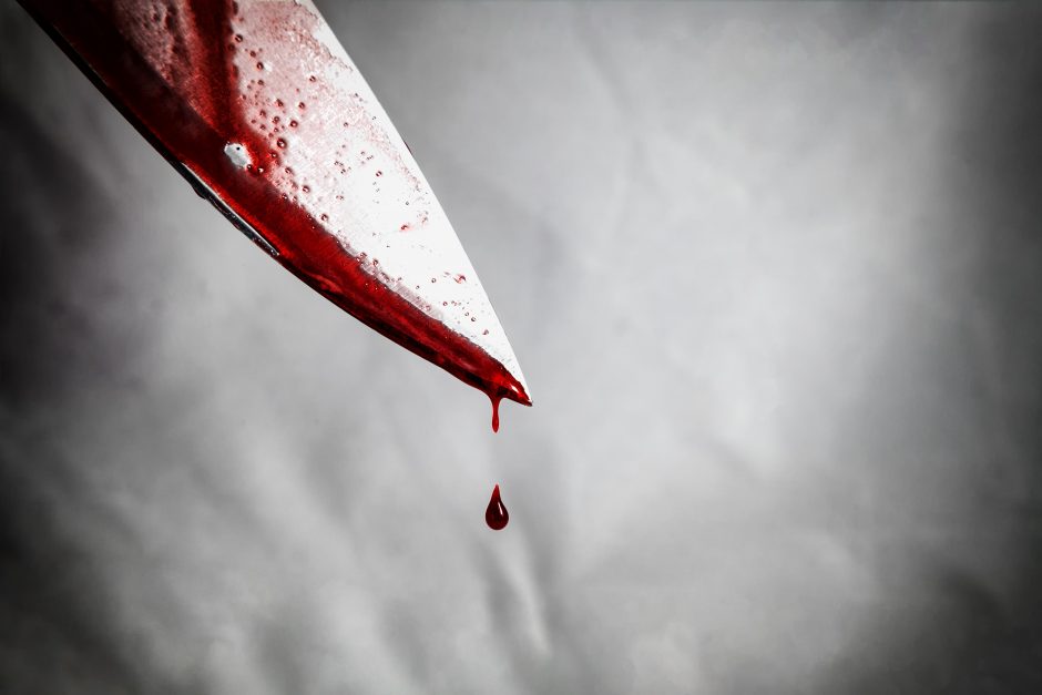 Žmogžudystė Jonavoje: negyvas vyras rastas su durtine žaizda