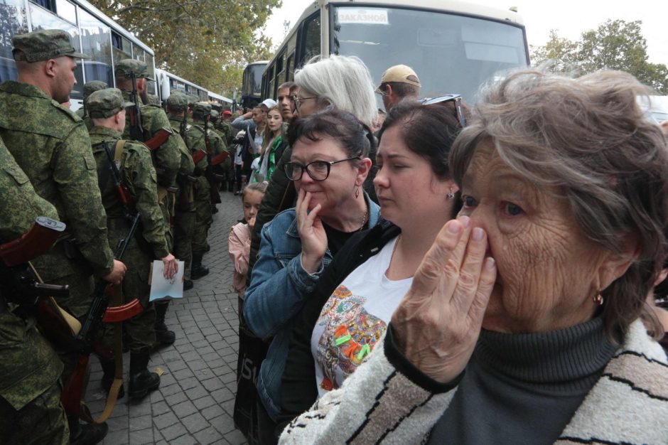 Mobilizacijos grimasos: geriau šokti iš ketvirto aukšto, negu eiti į karą?