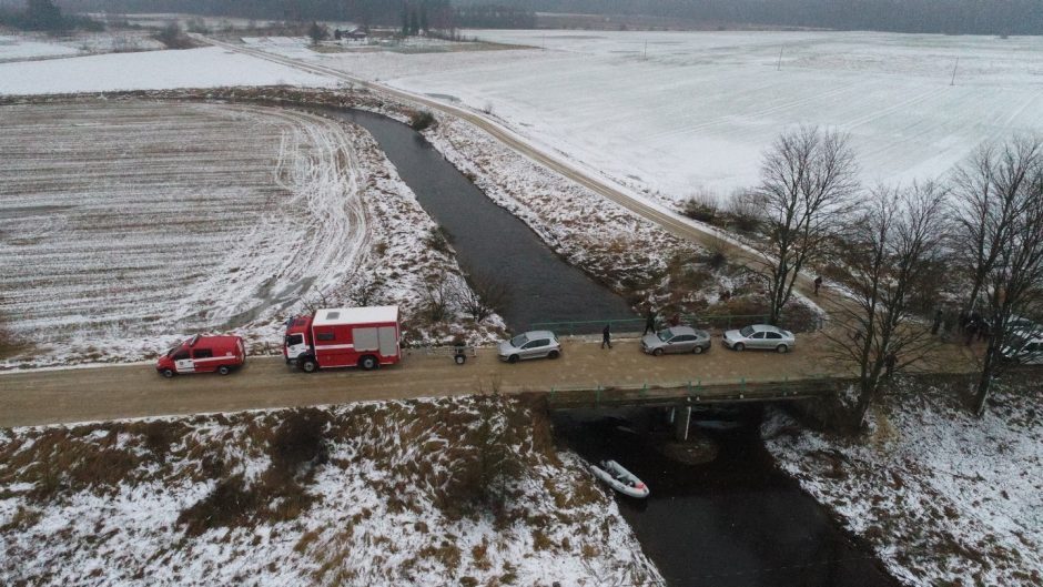 Neketina nuleisti rankų: dingusio mažamečio toliau ieško gausios pajėgos