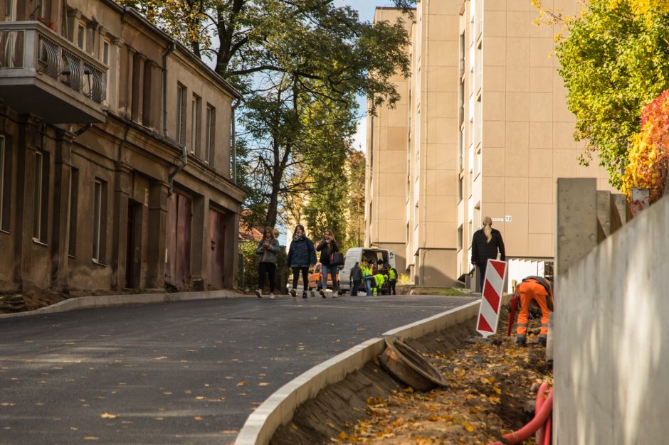 Geros žinios vairuotojams: Žemaičių gatvėje atnaujinamas eismas