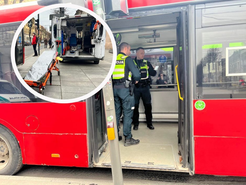 Nelaimės Kauno autobusuose: „kirtus per stabdžius“, per valandą sužaloti penki keleiviai