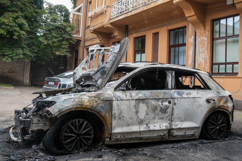 Į Kauną grįžta laukiniai 90-ieji?