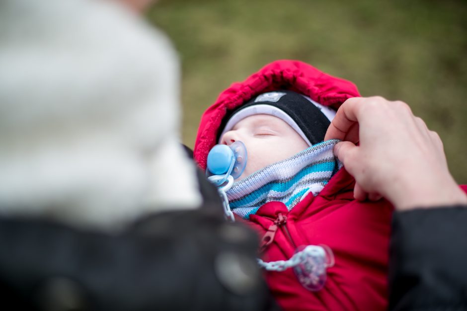 Viltis veda į Šveicariją: tėvai pasiruošę bet kam, kad Gustas išvystų pasaulį – padėti galite ir jūs