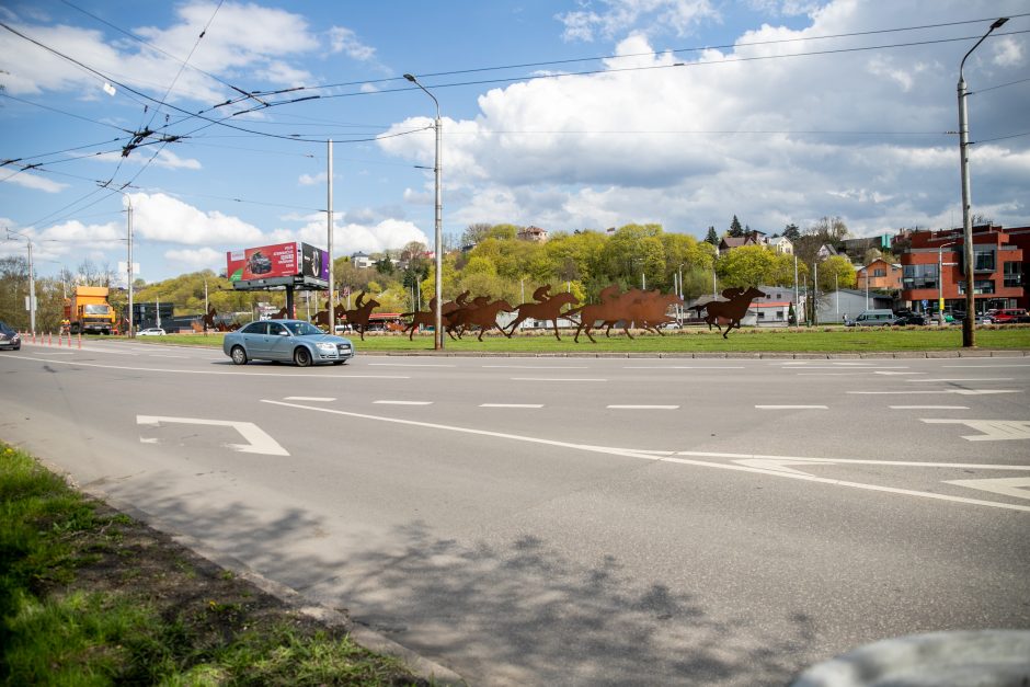 Laukia didelis vairuotojų kantrybės išbandymas: vasarą Kaunas taps spūsčių sostine