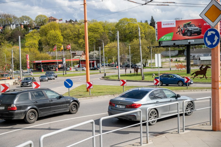 Laukia didelis vairuotojų kantrybės išbandymas: vasarą Kaunas taps spūsčių sostine