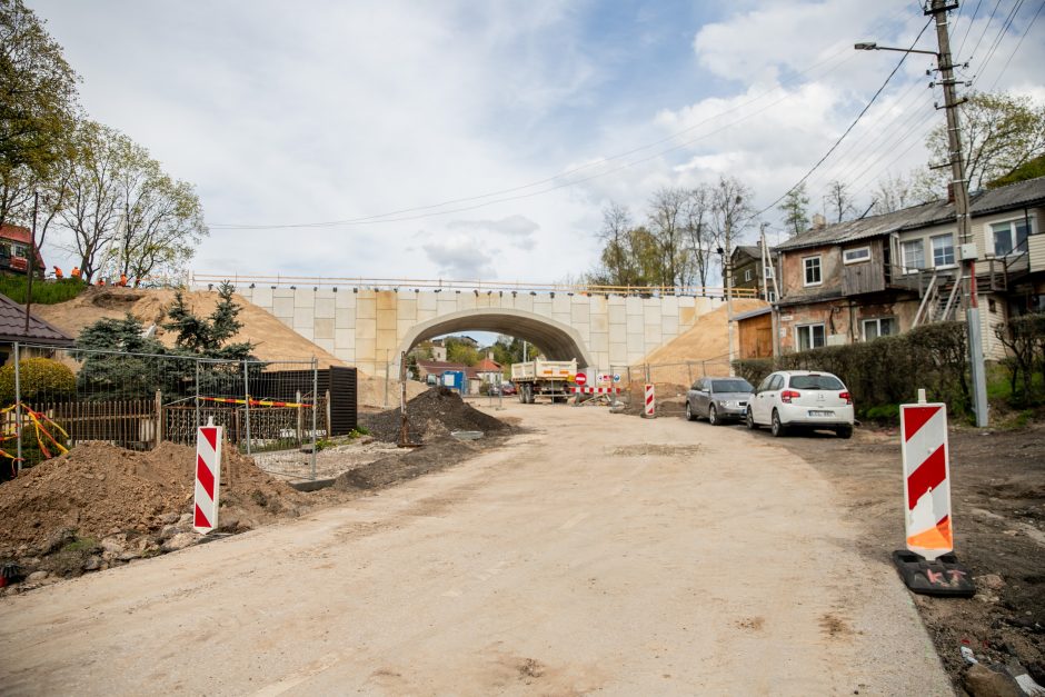 Laukia didelis vairuotojų kantrybės išbandymas: vasarą Kaunas taps spūsčių sostine