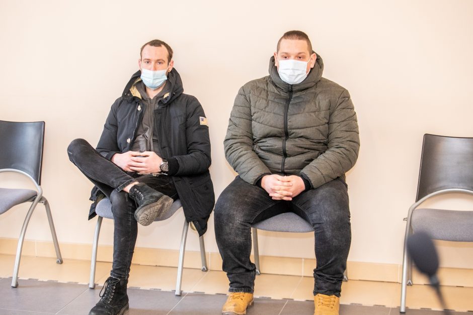 „Svajonių komandos“ fiasko: galės nakvoti ir ne savo lovose, bet teks prižiūrėti senelius