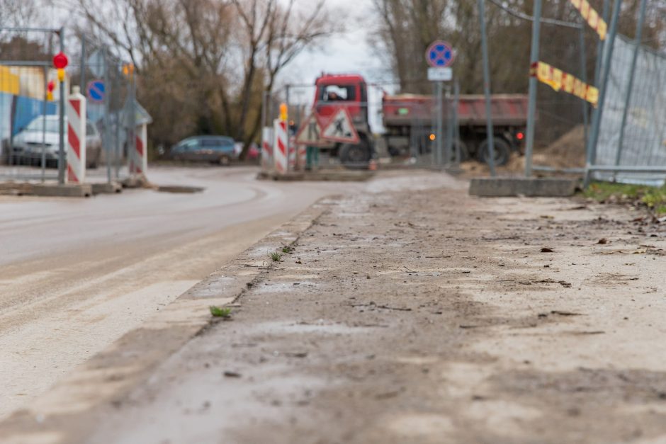 Naujos statybos Žeimenos gatvėje vietinius varo į neviltį: tai – pasityčiojimas