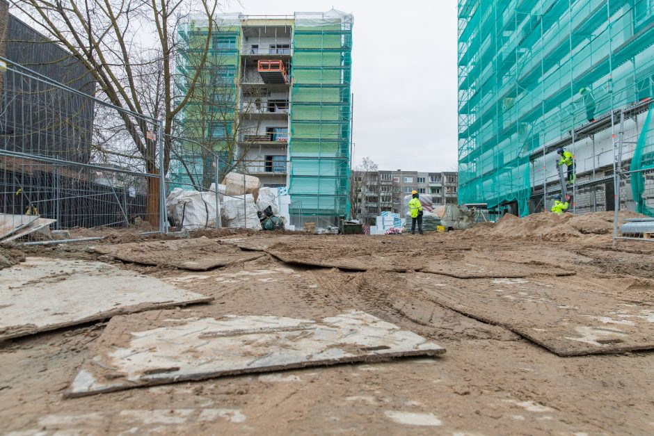 Naujos statybos Žeimenos gatvėje vietinius varo į neviltį: tai – pasityčiojimas