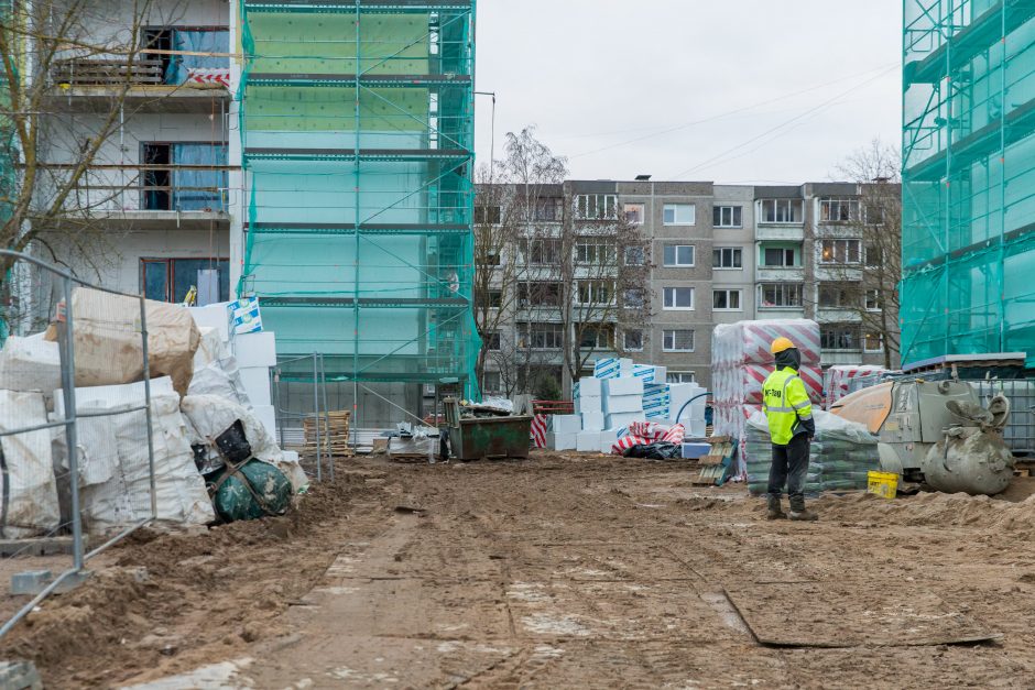 Naujos statybos Žeimenos gatvėje vietinius varo į neviltį: tai – pasityčiojimas