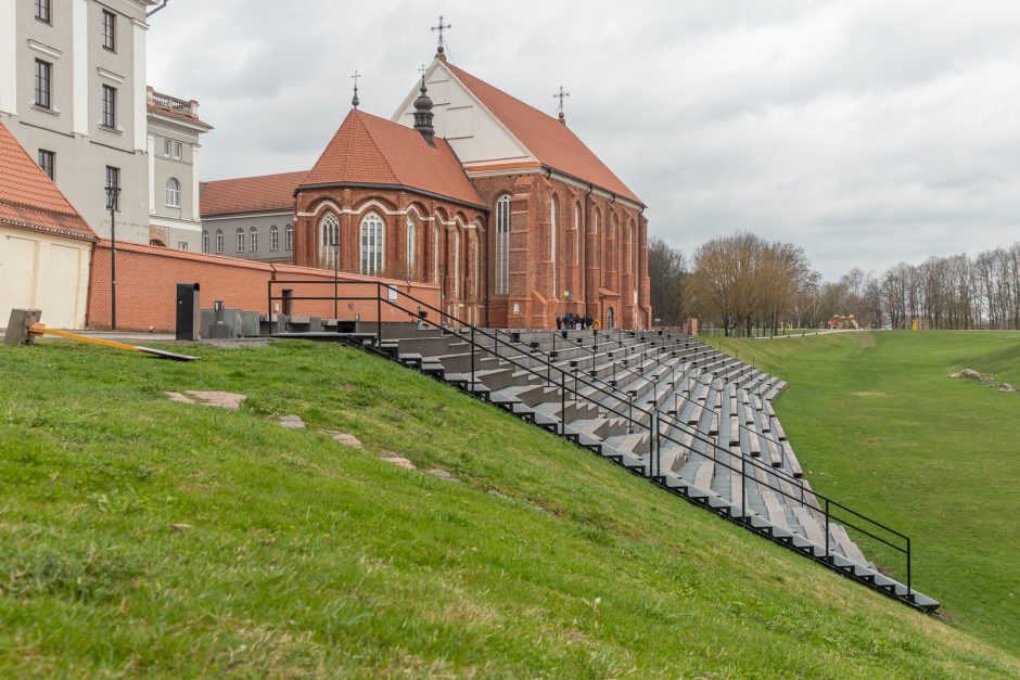 Kauno pilies papėdėje – amfiteatro plėtra