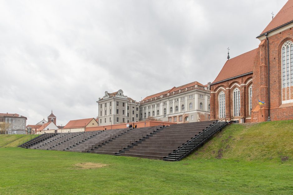 Kauno pilies papėdėje – amfiteatro plėtra