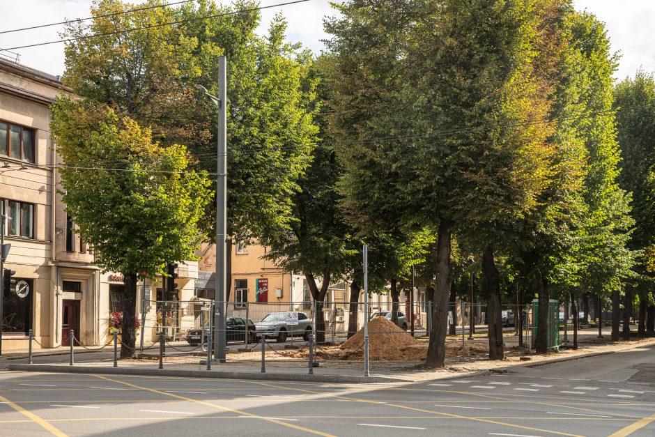 Laisvės alėjoje jau ruošiama vieta policijai dedikuotam obeliskui