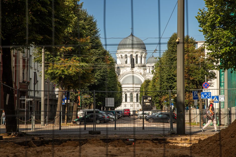 Laisvės alėjoje jau ruošiama vieta policijai dedikuotam obeliskui