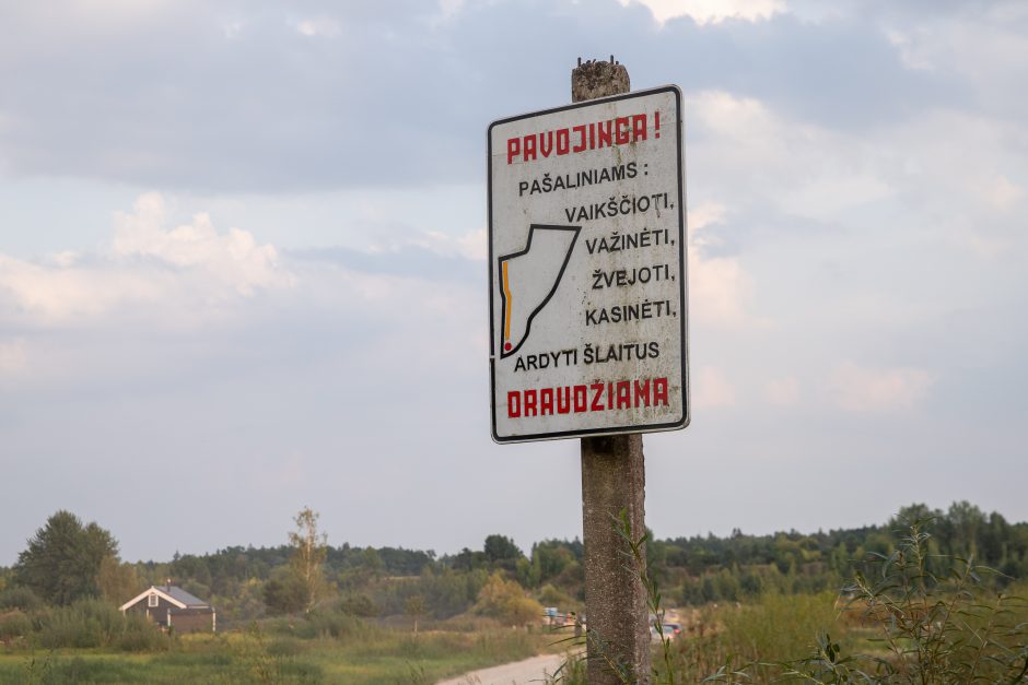 Kariškių pratybos papiktino Vaišvydavos gyventojus: kodėl jiems galima, o mums ne?