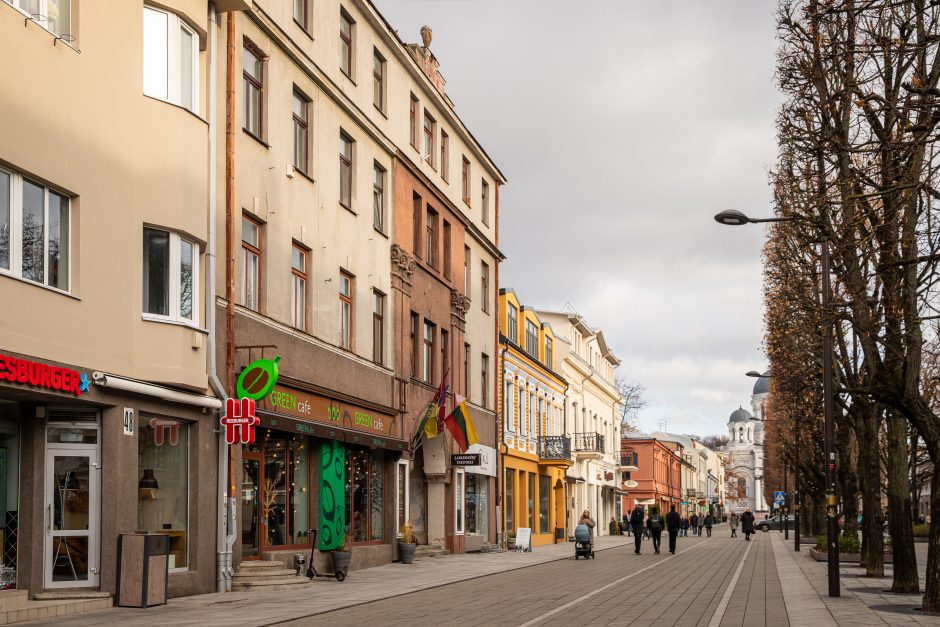 Laisvės alėjoje – byrantys paveldo akcentai: bet kada gali įvykti nelaimė