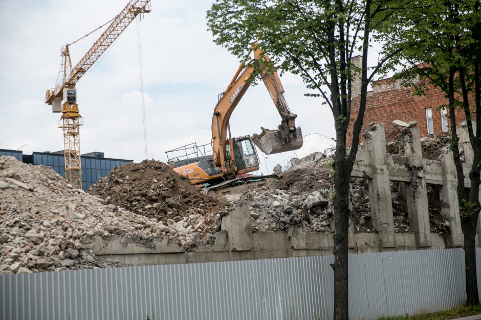 Kaunas atsisveikina su viešbučiu-vaiduokliu „Respublika“